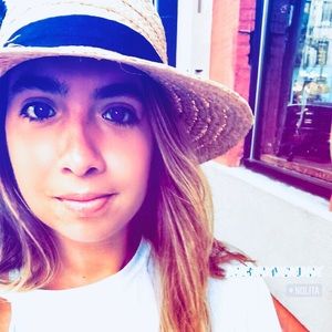 Meet your Posher, Sasha